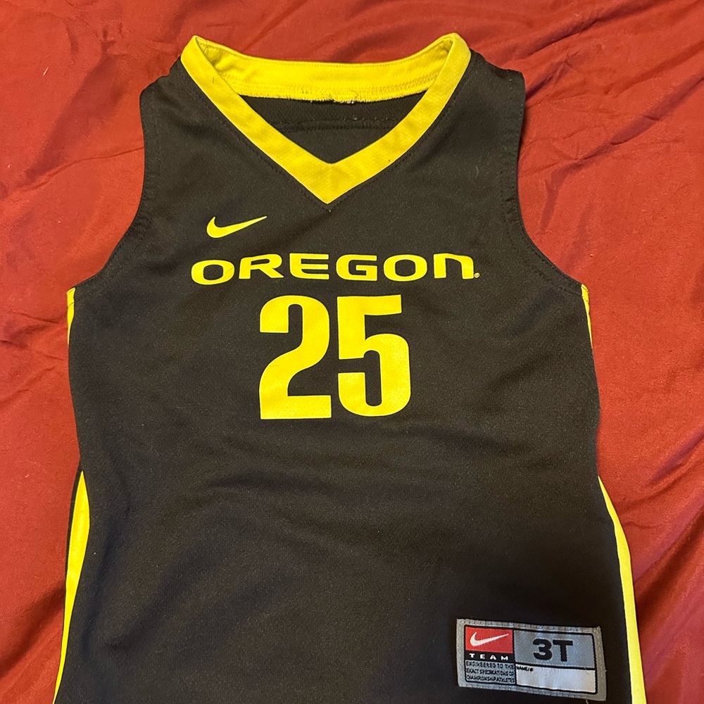 Oregon Ducks Basketball Jersey 3T